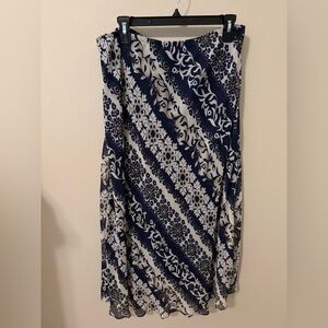 Emma James Black and Tan Floral Maxi Skirt